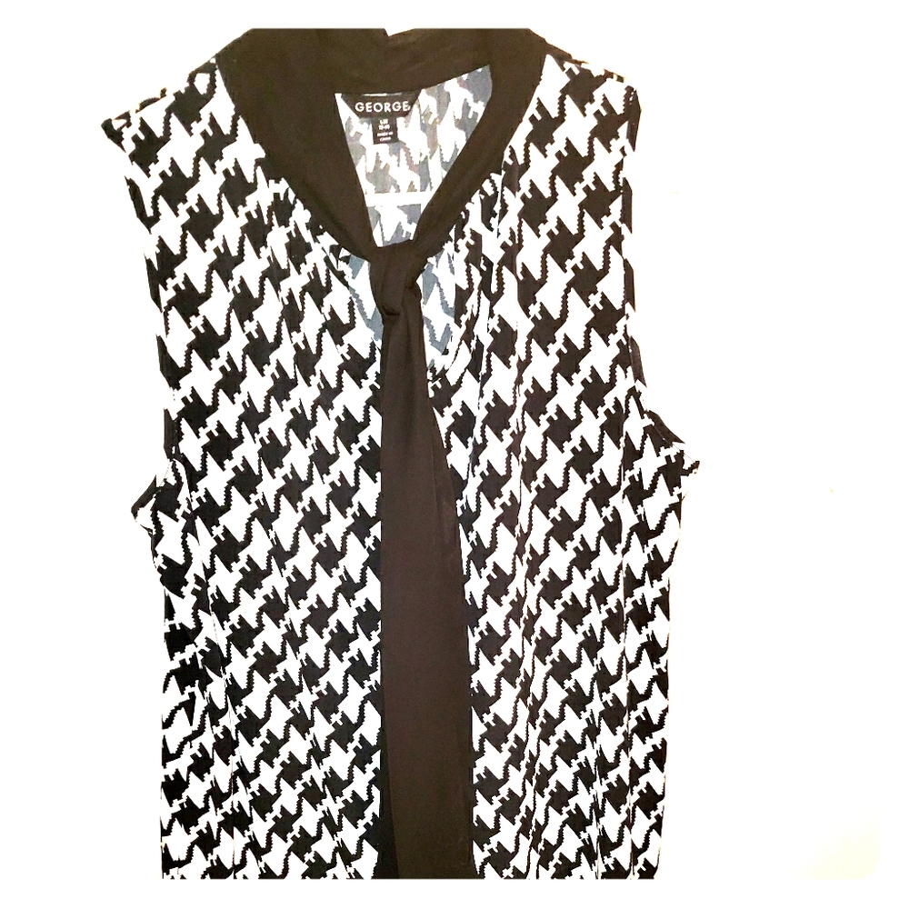 Sleeveless Houndstooth Work Shirt